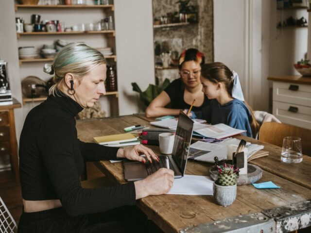 How to Make Money With Bitcoin